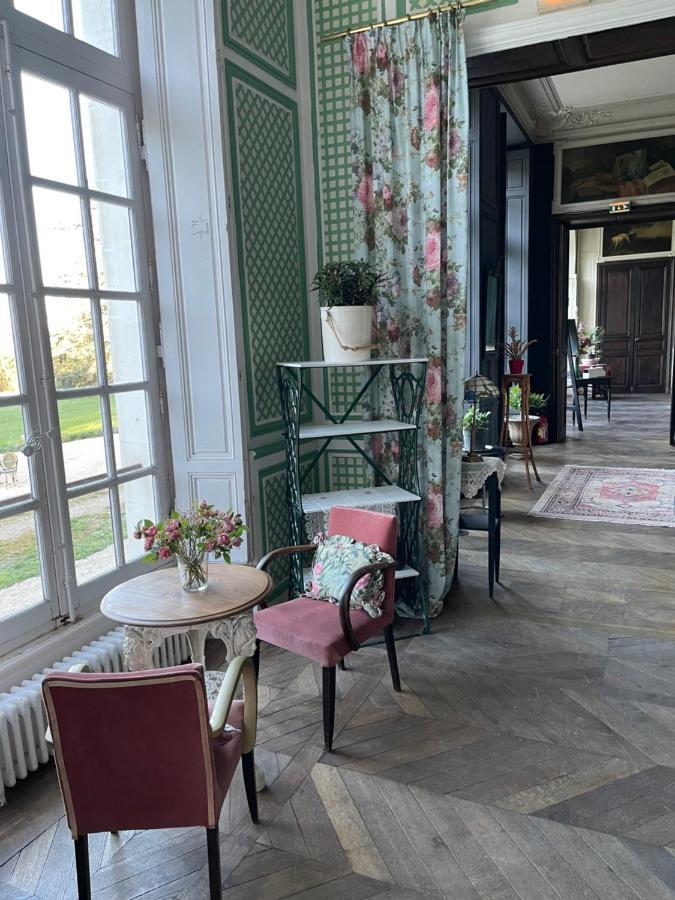 Chateau De Freschines Villefrancoeur Exteriör bild